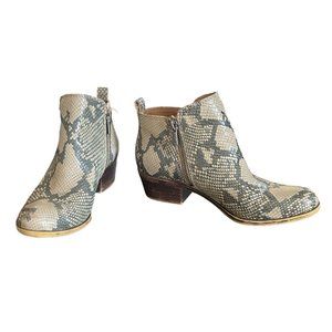Lucky Brand Basel Double Zip Bootie in Chinchilla Slither Colorway Size 7